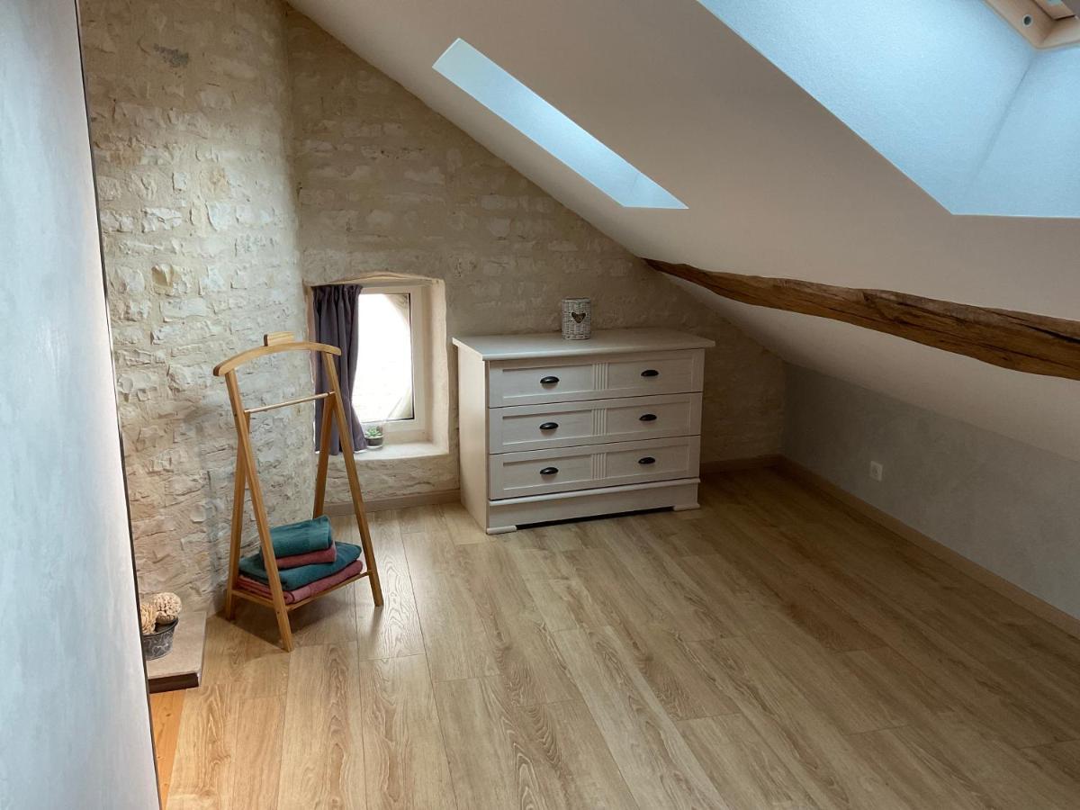 Logis Du Faubourg Petite Maison De Charme, Tranquille, Calme Et Lumineuse Val-de-Mercy Ngoại thất bức ảnh