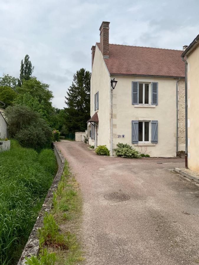 Logis Du Faubourg Petite Maison De Charme, Tranquille, Calme Et Lumineuse Val-de-Mercy Ngoại thất bức ảnh